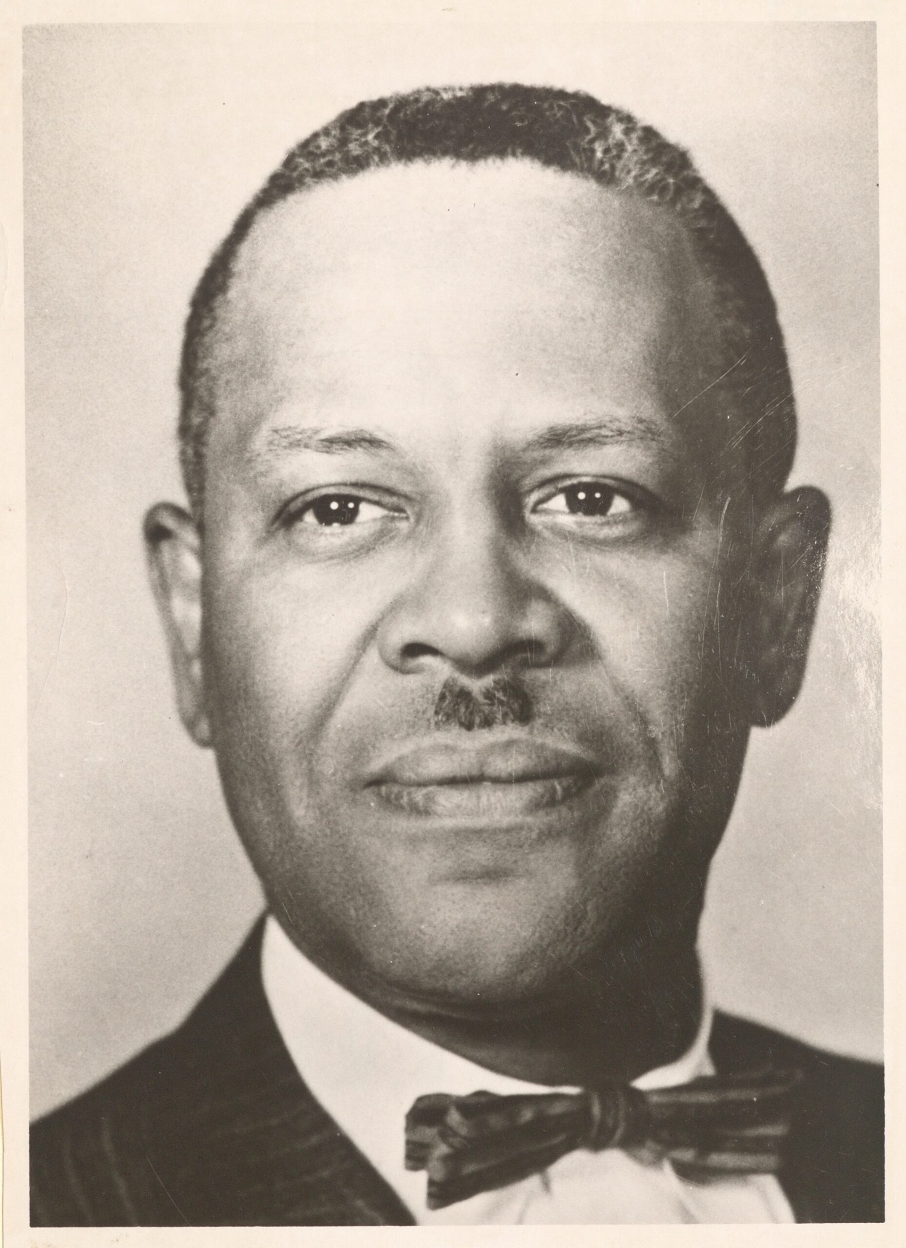Head shot of Dr. Walter N. Ridley